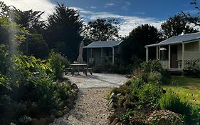 Wisteria Way Guest House Opononi  New Zealand