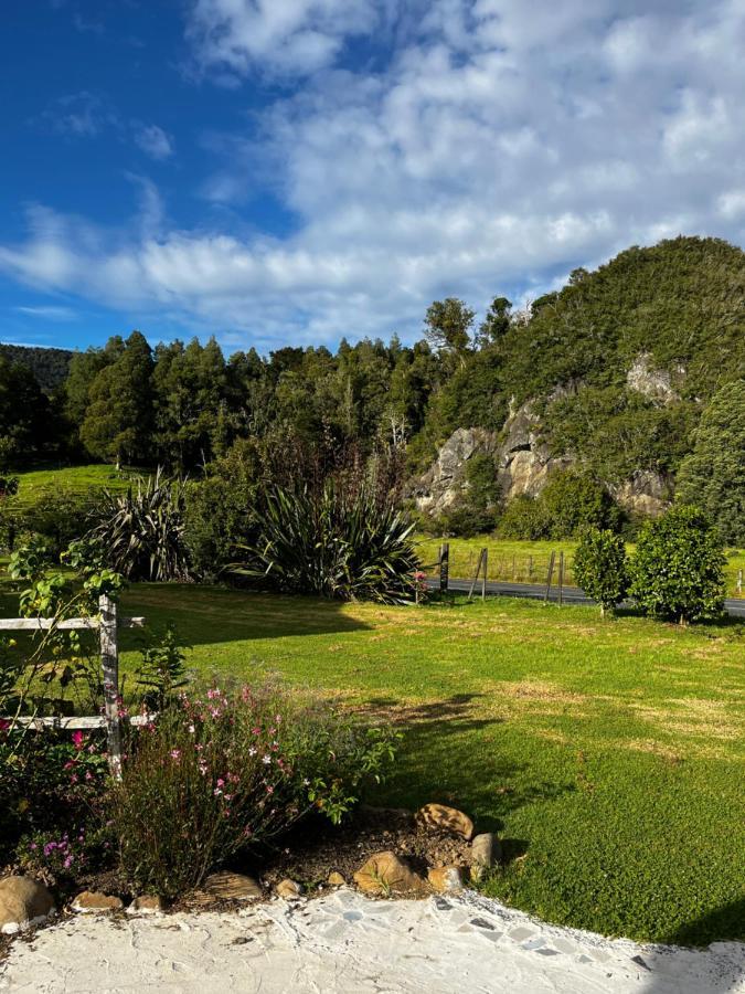 Wisteria Way Hotel Opononi Exterior photo